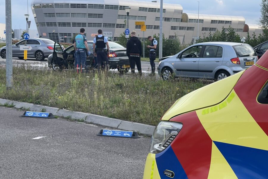 Veel schade bij kop-staart botsing Eindhoven