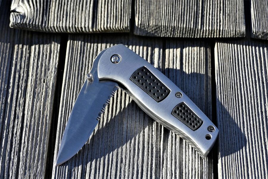 Actie tegen wapenbezit onder jongeren: Drop je knife en doe wat met je life