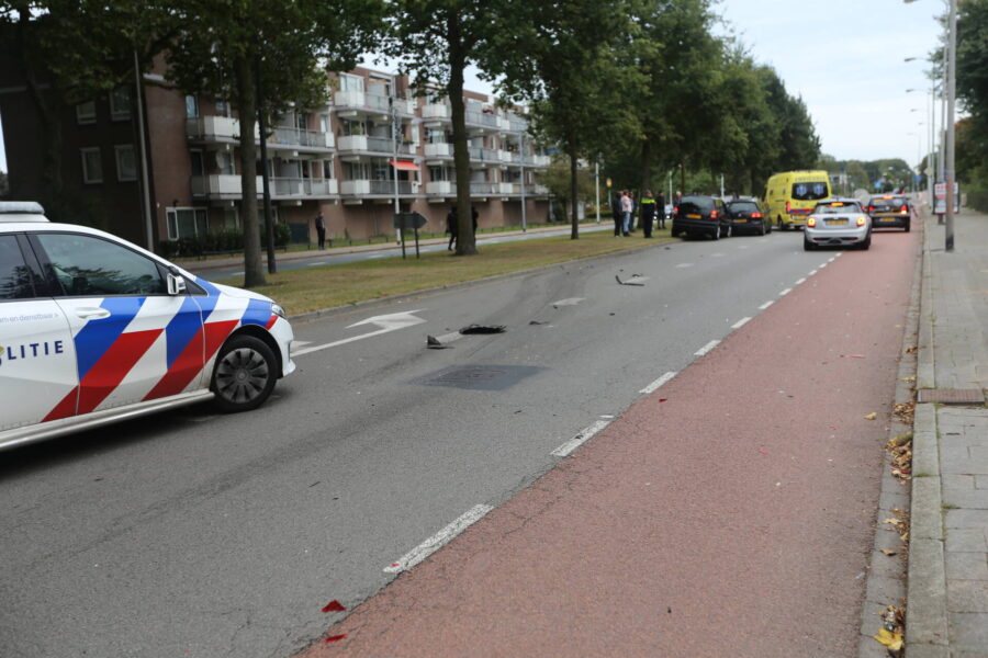 Bestuurder aangehouden na kop-staart aanrijding Eindhoven