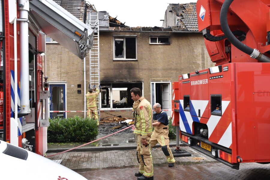 Bewoner aangehouden na felle woningbrand in Best