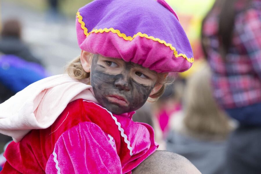 Welkomstfeest Sinterklaas in het Stadhuis, mondkapje verplicht voor bezoekers vanaf 13 jaar
