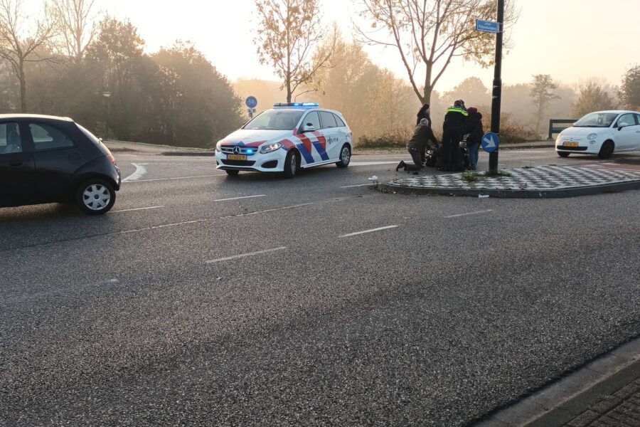Scootmobiel valt om in Geldrop, bestuurder gewond