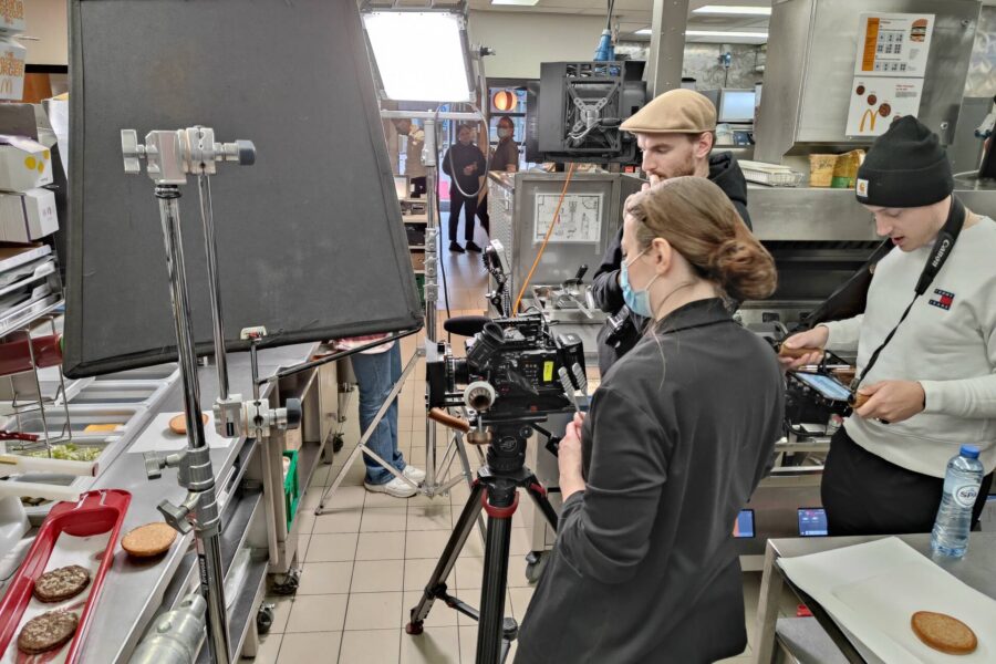 McDonald’s presenteert vandaag in Ede de Palindroom Burger 22022022