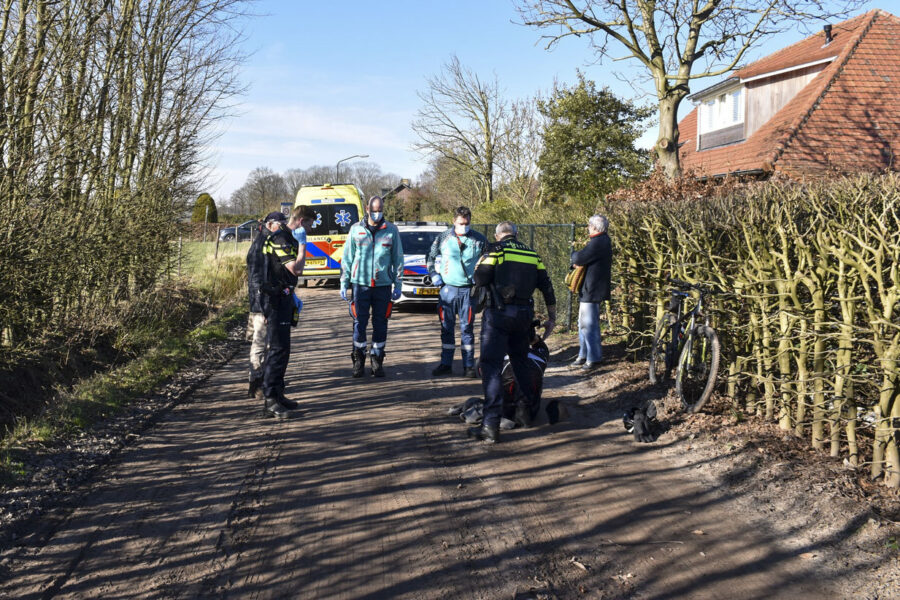 Voorbijgangers in Waalre treffen gewonde mountainbiker aan