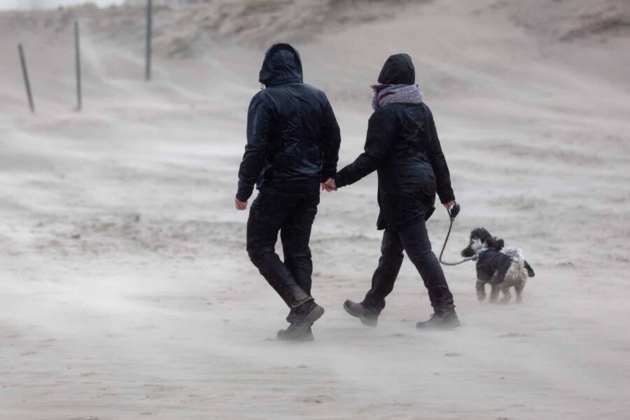 Zware tot zeer zware windstoten op komst door storm Louis