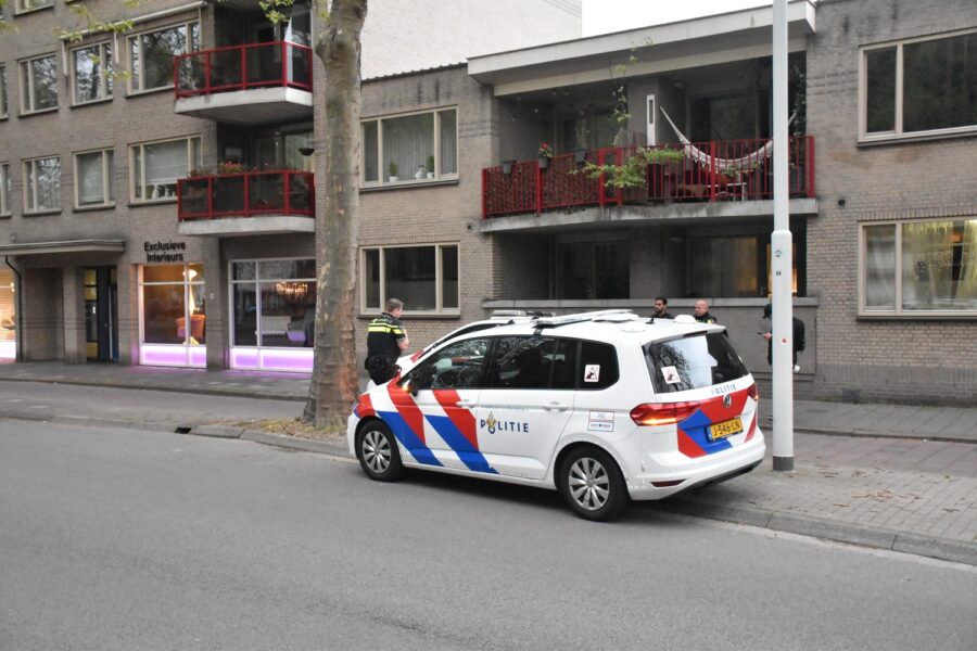 Politie krijgt melding van steekpartij aan de Schoonhoeve in Eindhoven