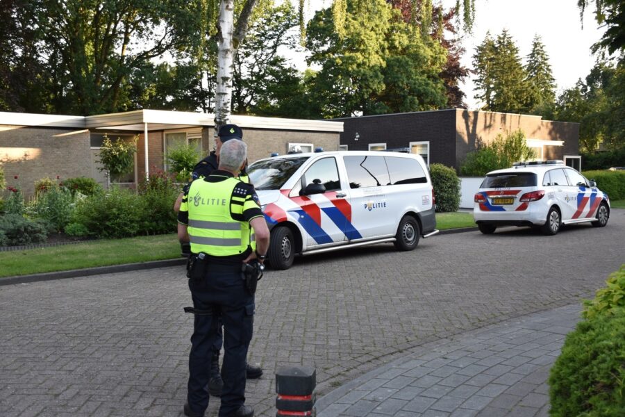 Vrouw (83) overvallen in haar woning in Veldhoven, politie doet onderzoek