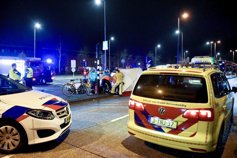Fietser (26) overlijdt na valpartij op de Grasdreef in Eindhoven