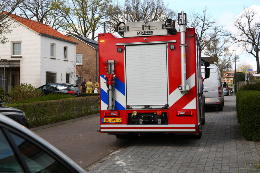 Gasleiding geraakt tijdens werkzaamheden in voortuin Nuenen