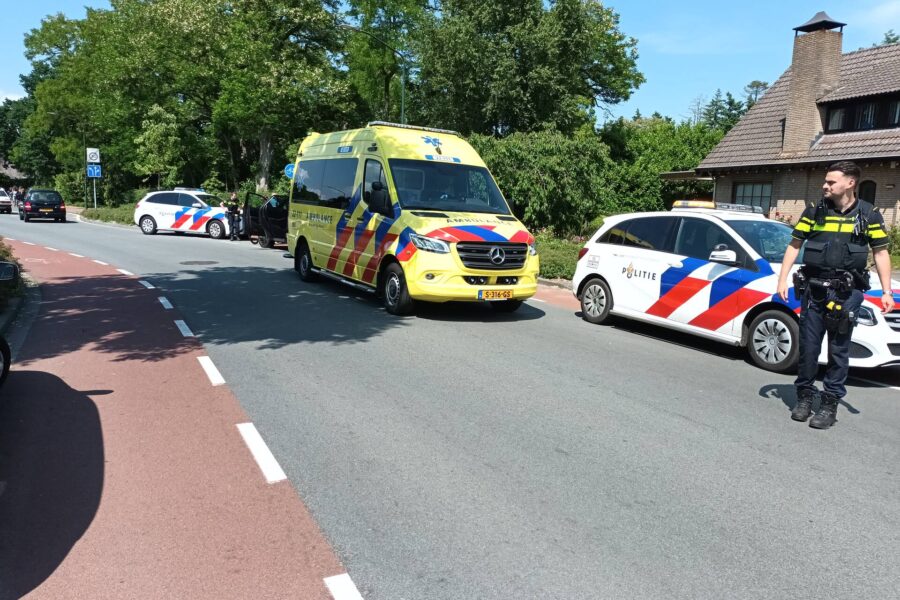 Fietser raakt gewond bij botsing met auto Geldrop