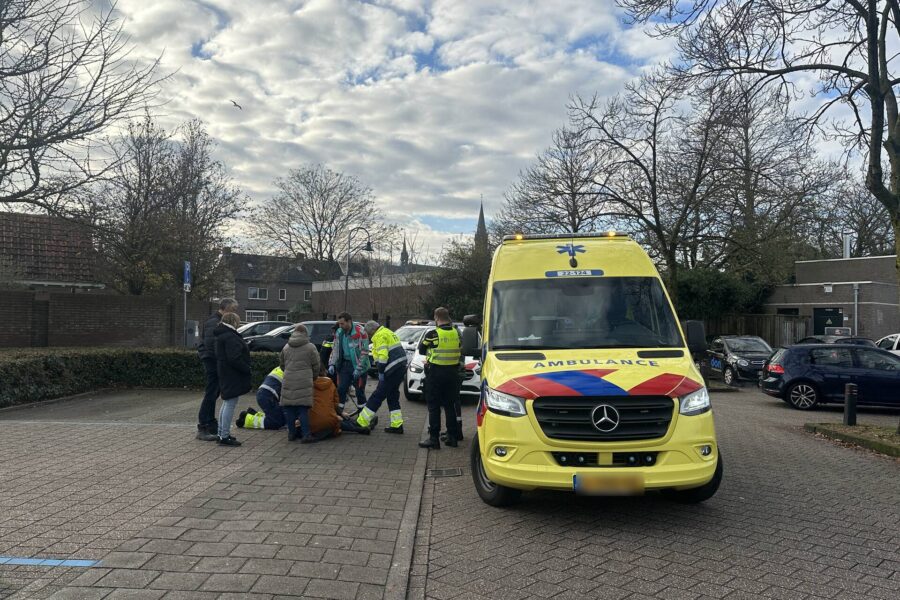 Fietser gewond bij aanrijding met personenauto in Gemert