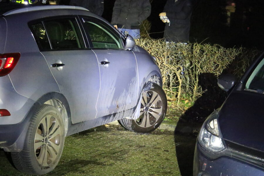 Poging tot brandstichting van vier voertuigen in Geldrop