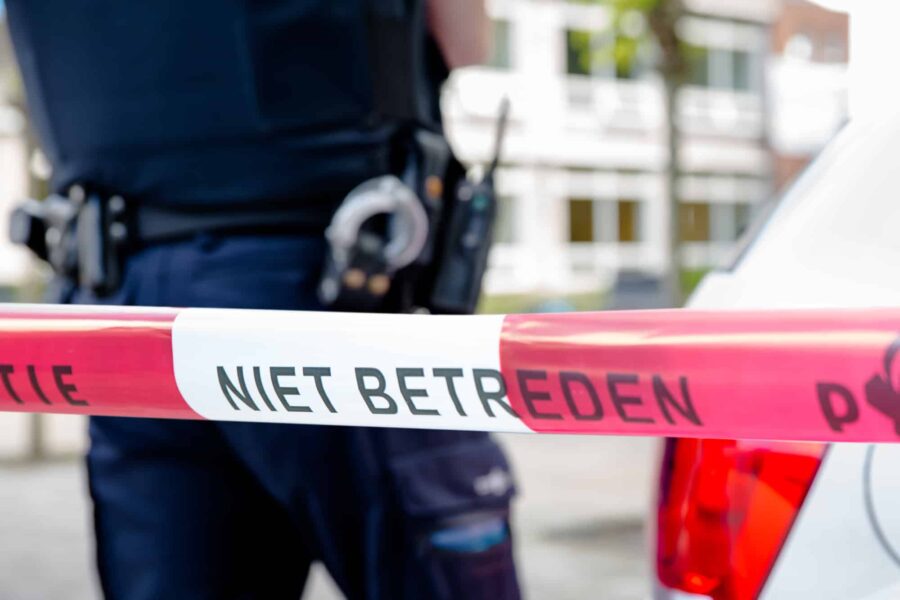 Politie pakt man (59) op na neersteken tiener