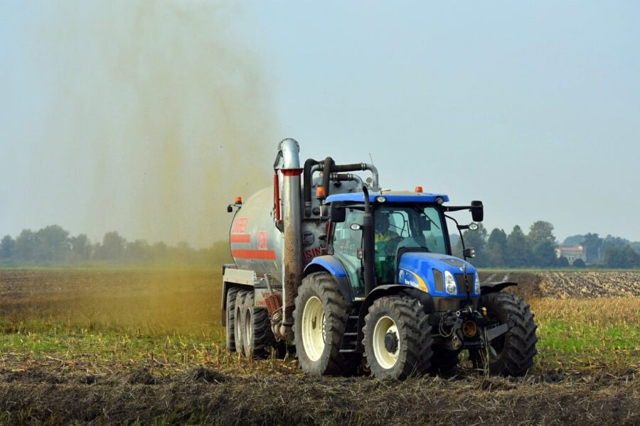 tractor met giertank