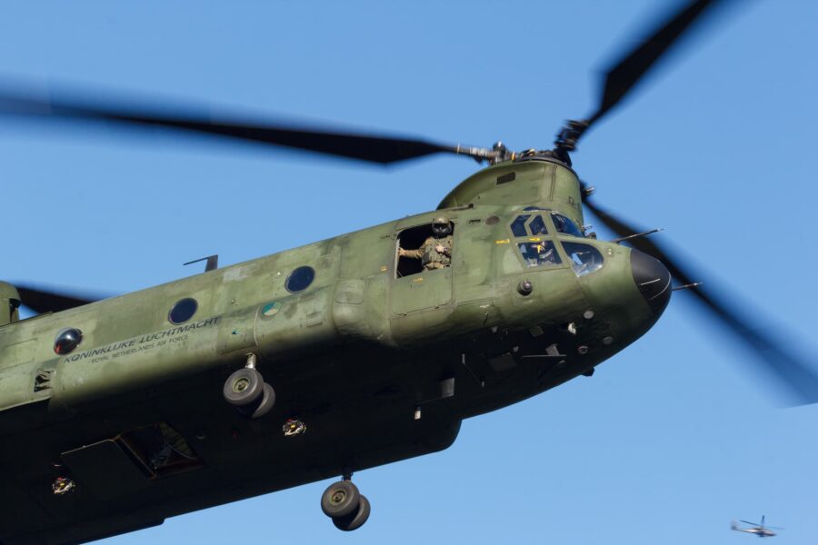 Deel luchtmobiele militairen op terugweg uit Irak