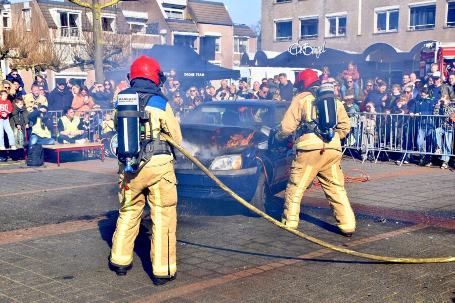 Veel belangstelling voor open dag brandweer Nuenen