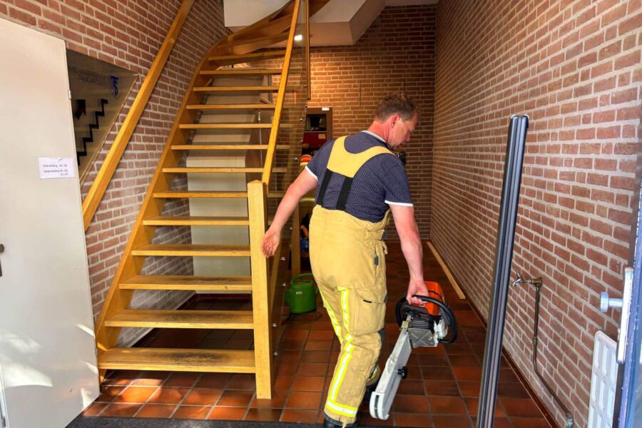 Brandweer ingezet voor liftopsluiting