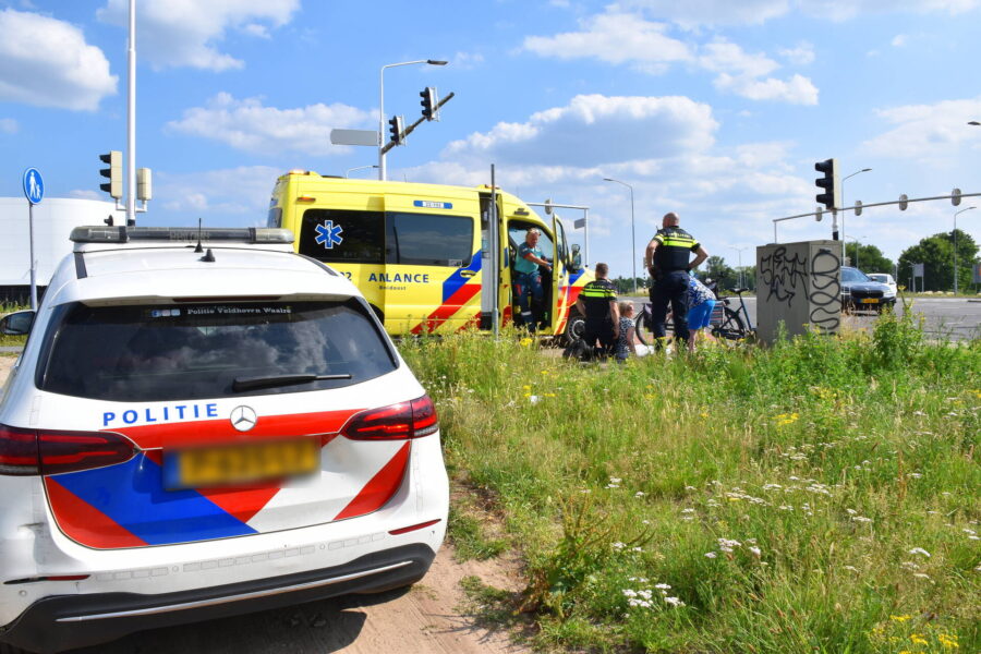 Vrouw op e-bike gewond bij val in Veldhoven