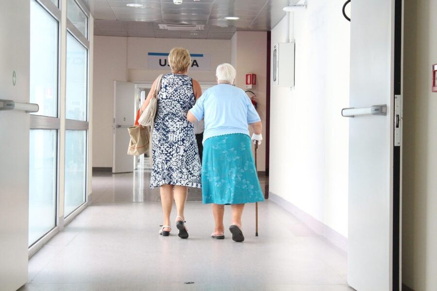 Moderne verzorgingshuizen moeten gat dichten tussen thuis en verpleeghuis